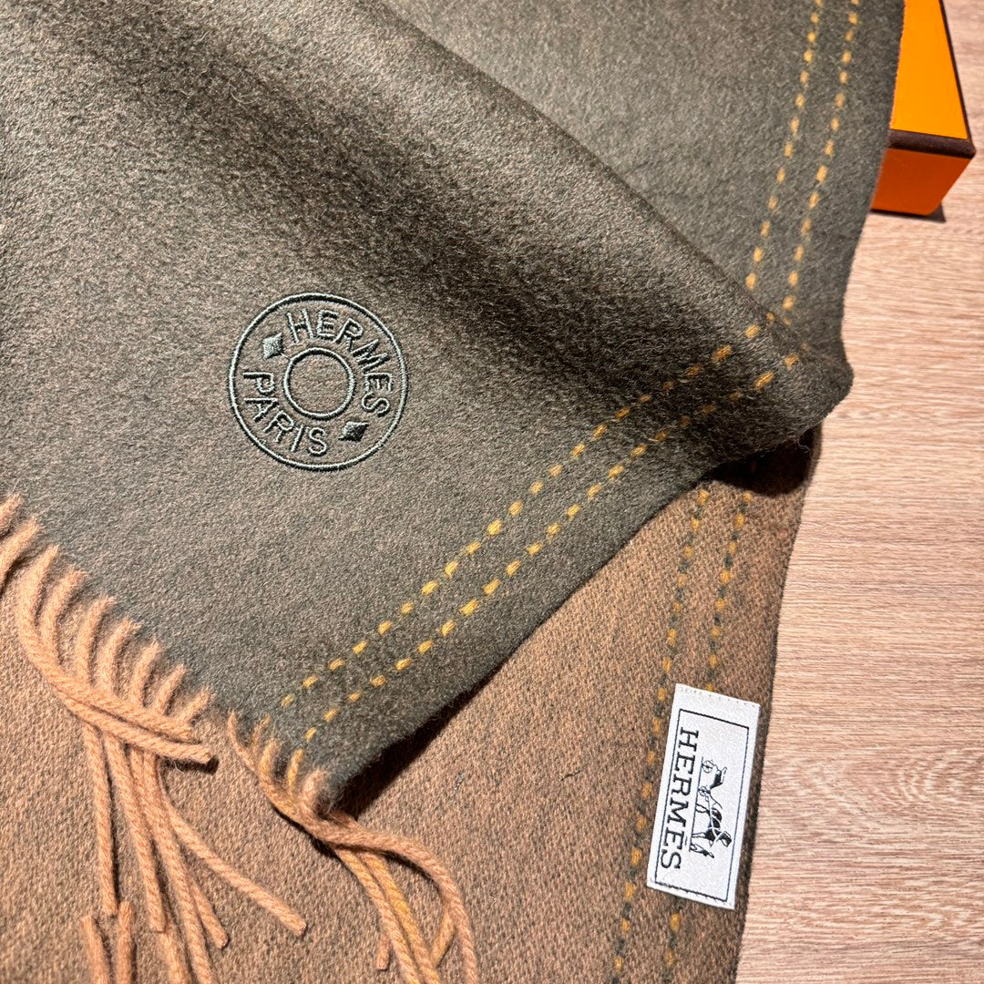 HERMES UNIE BRODEE MUFFLER 200 CM IN SEAWEED GREEN CASERE