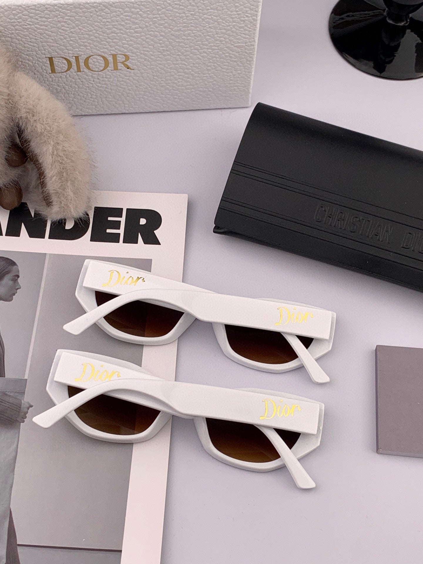 DIOR MONTAIGNE SUNGLASS D8620 IN WHITE ACETATE BROWN LENSES