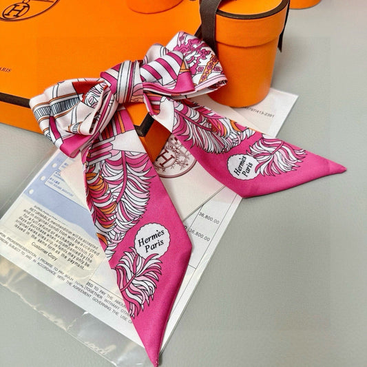 HERMES HERMES 25S SILK NECKERCHIEF 86 IN SILK 714347