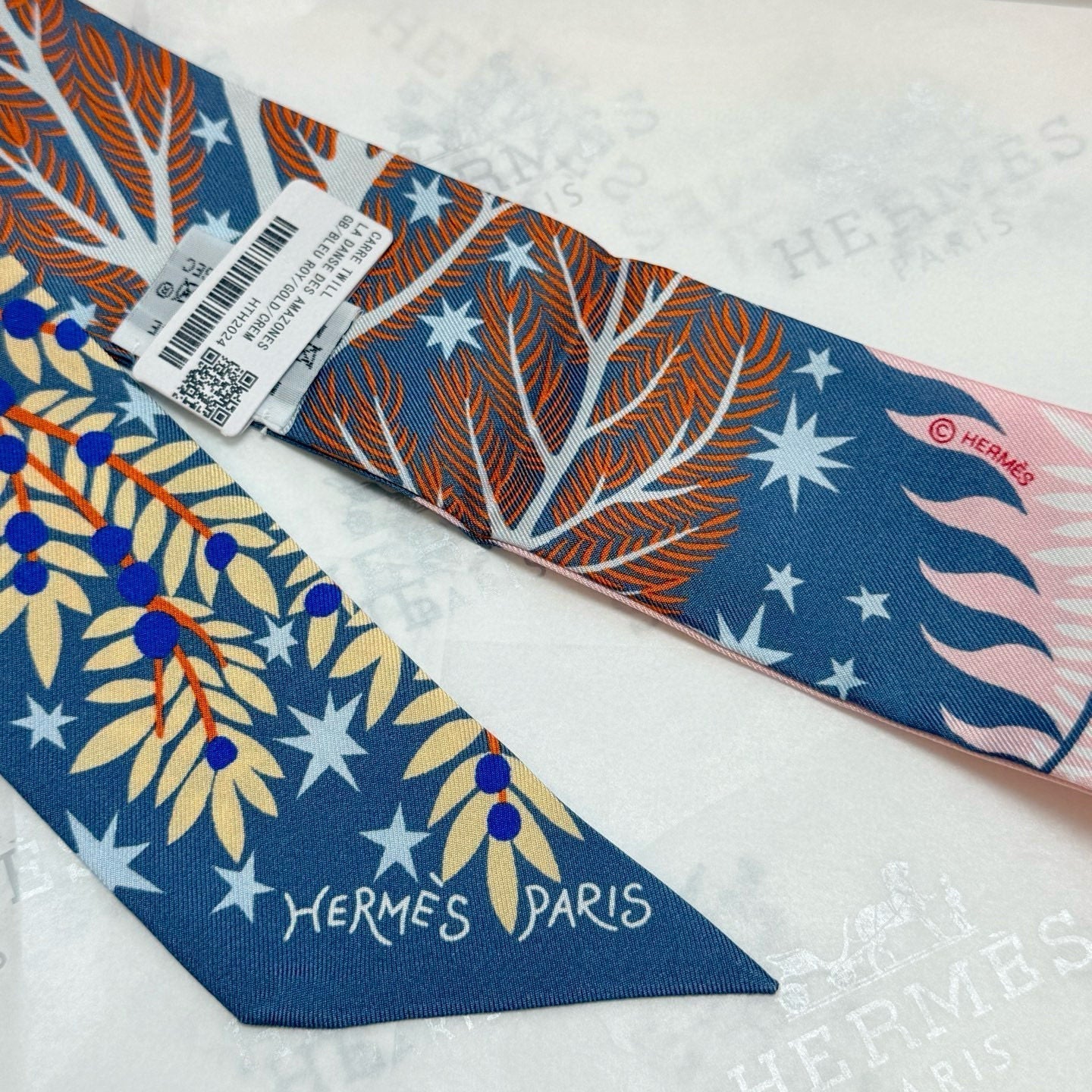 HERMES HERMES 25S SILK NECKERCHIEF 86 IN SILK 714351