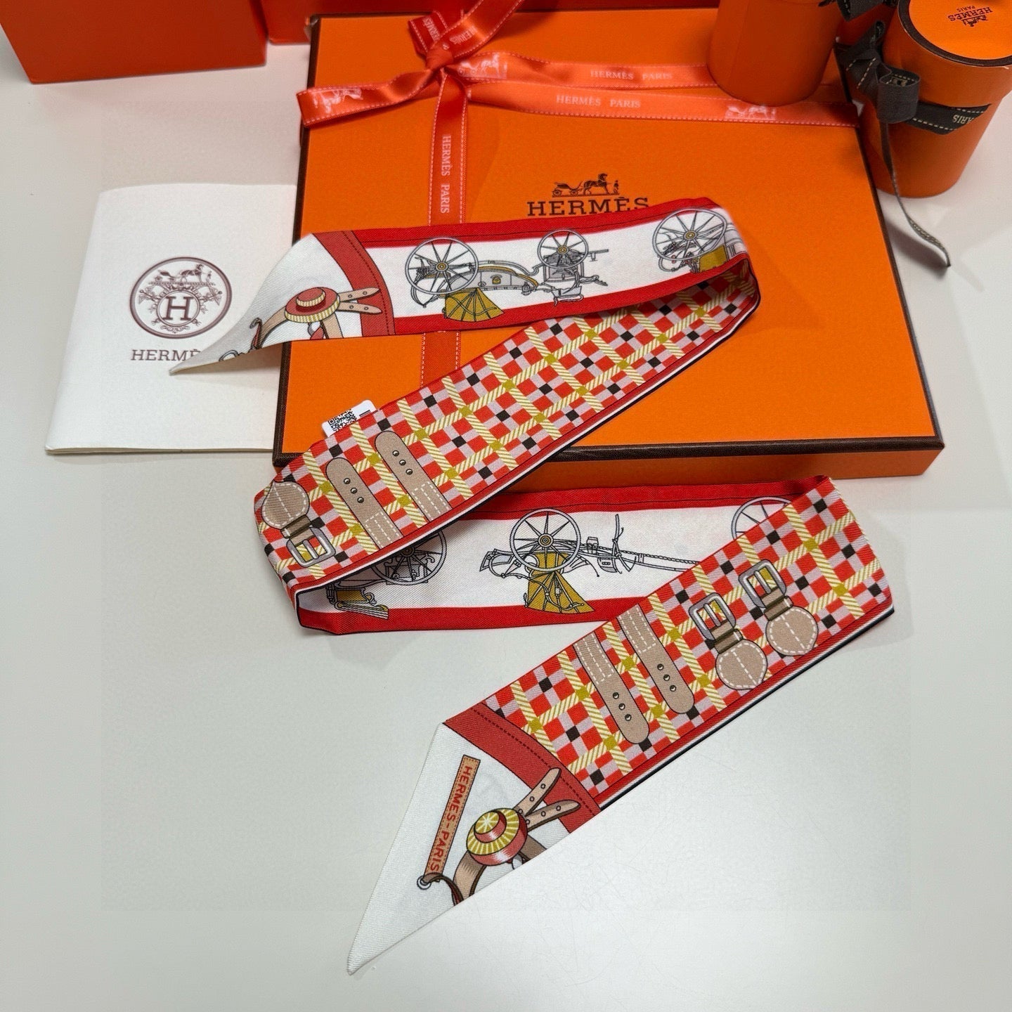 HERMES HERMES 25S SCARF 90 IN SILK 854950