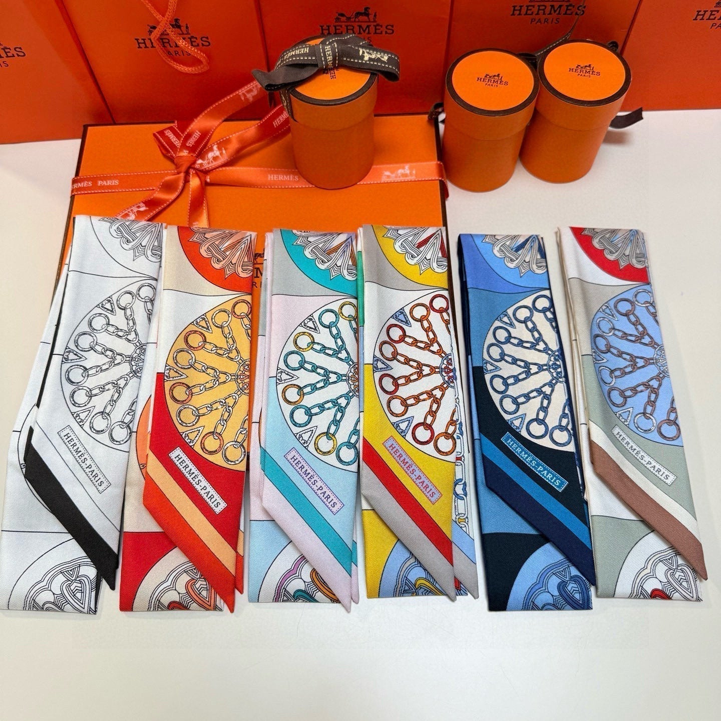 HERMES HERMES 25S SCARF 90 IN SILK 856725