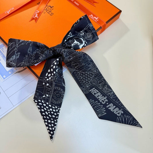 HERMES HERMES 25S NECKERCHIEF 86 IN SILK 989357