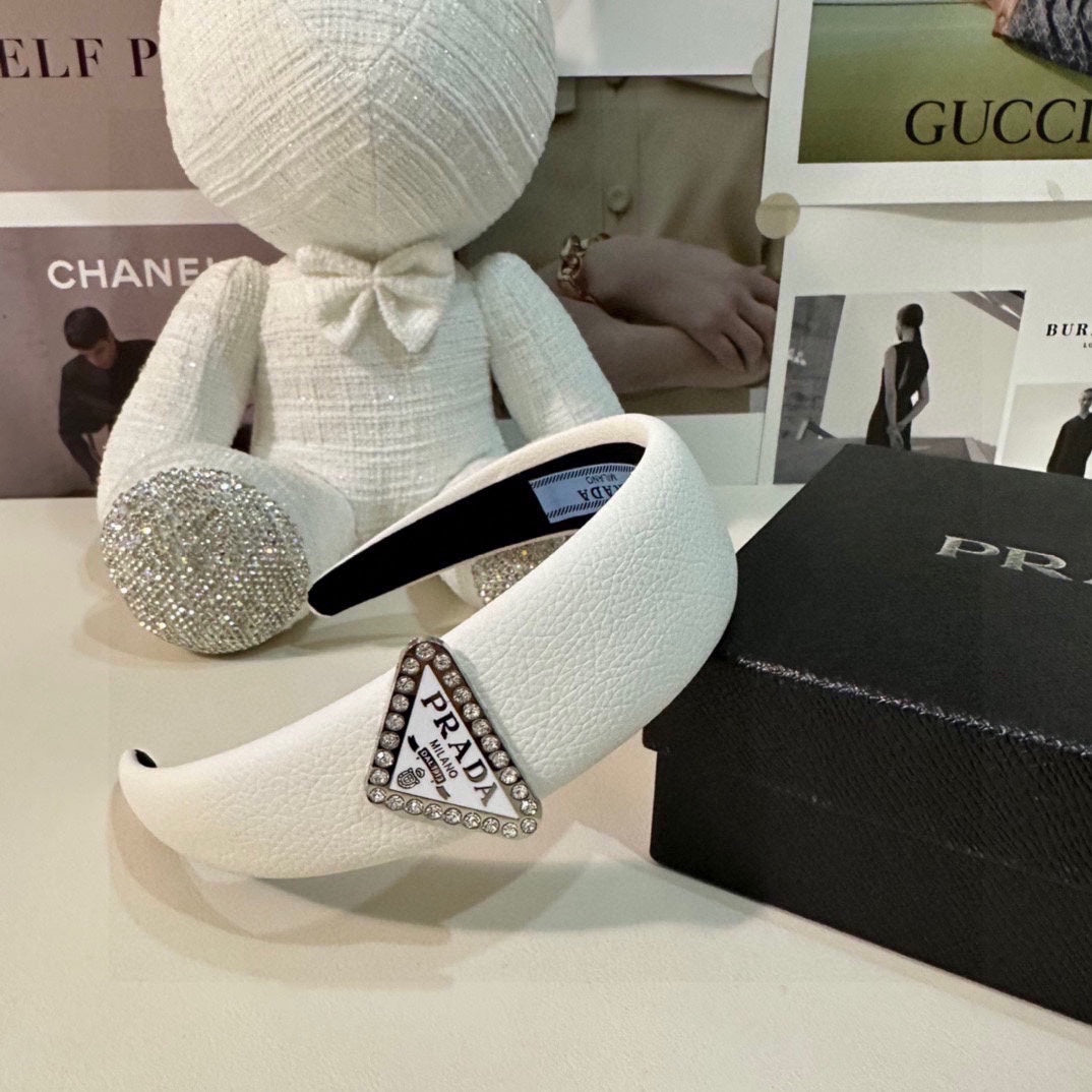 PRADA WHITE CALFSKIN HAIRBAND 154898