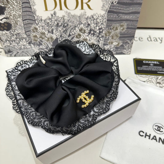 CHANEL BLACK SILK SCRUNCHIE 432826