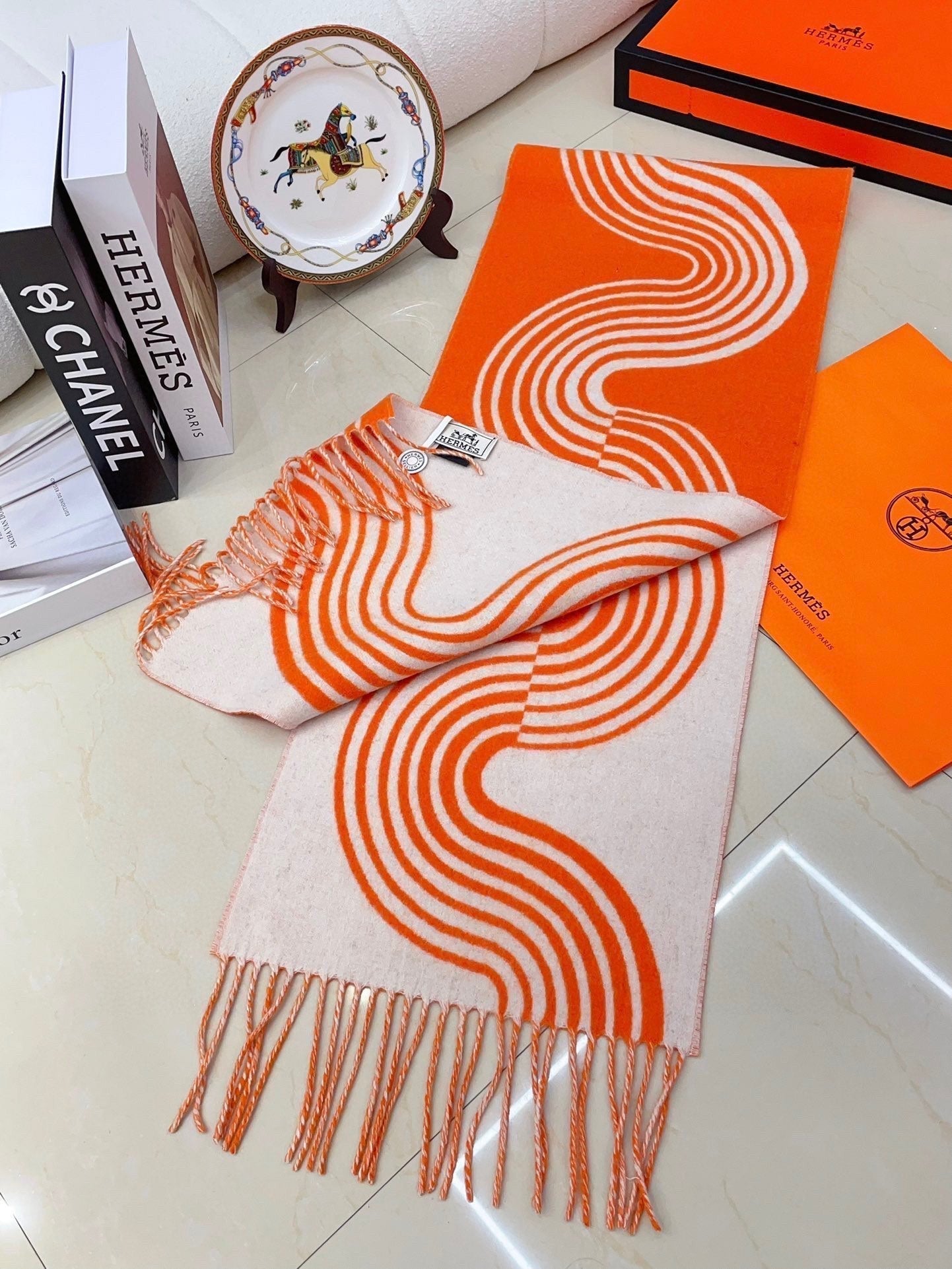 HERMES SCARF 180 CM IN FIRE ORANGE MIX WHITE CASERE