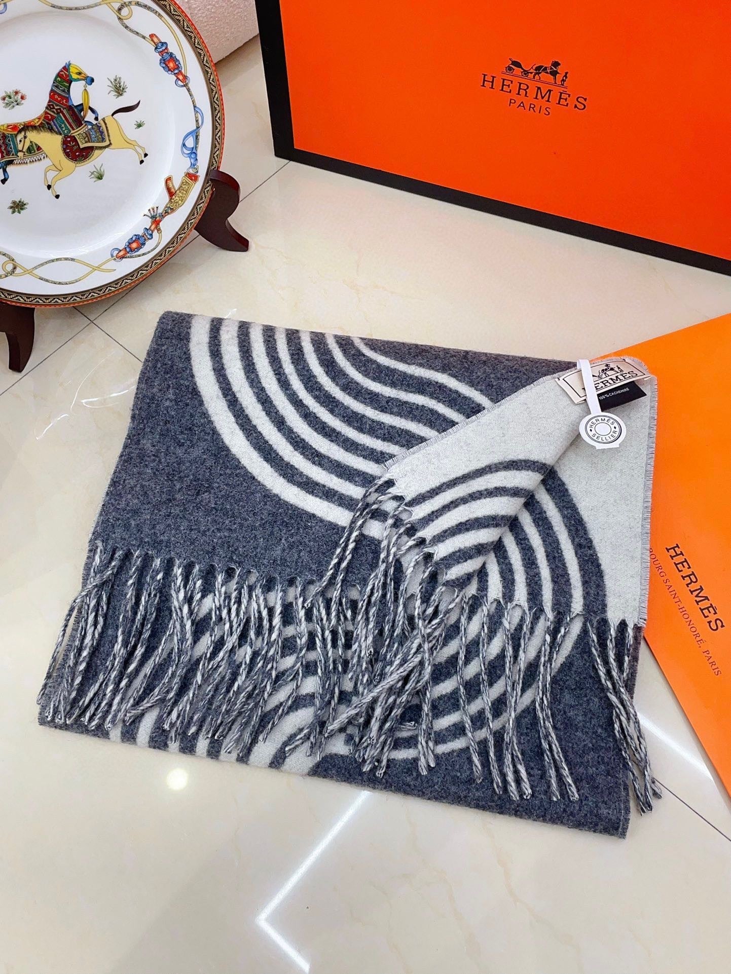 HERMES SCARF 180 CM IN SHARK GREY MIX WHITE CASERE
