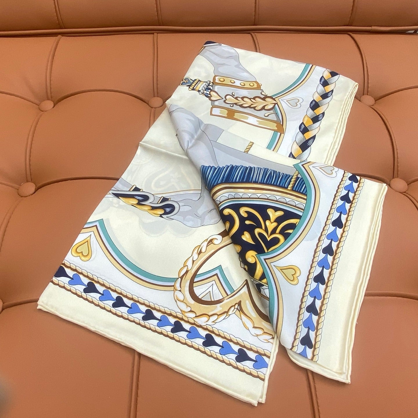HERMES HERMES 25S SCARF 90 IN SILK 709686