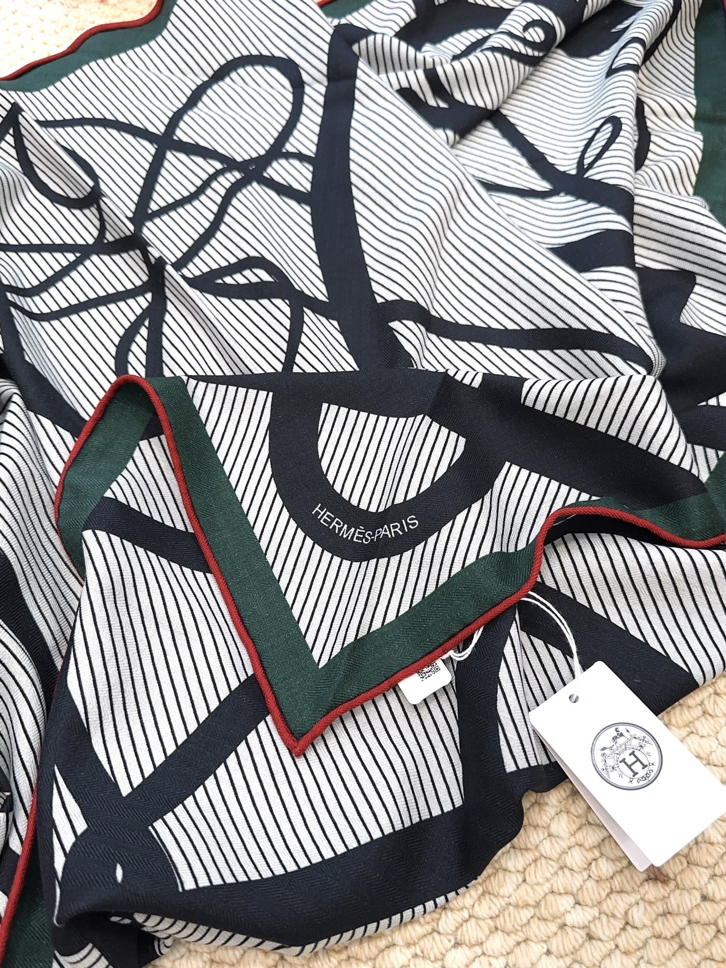 HERMES HERMES 25S SCARF 140 IN CASERE SILK 854530