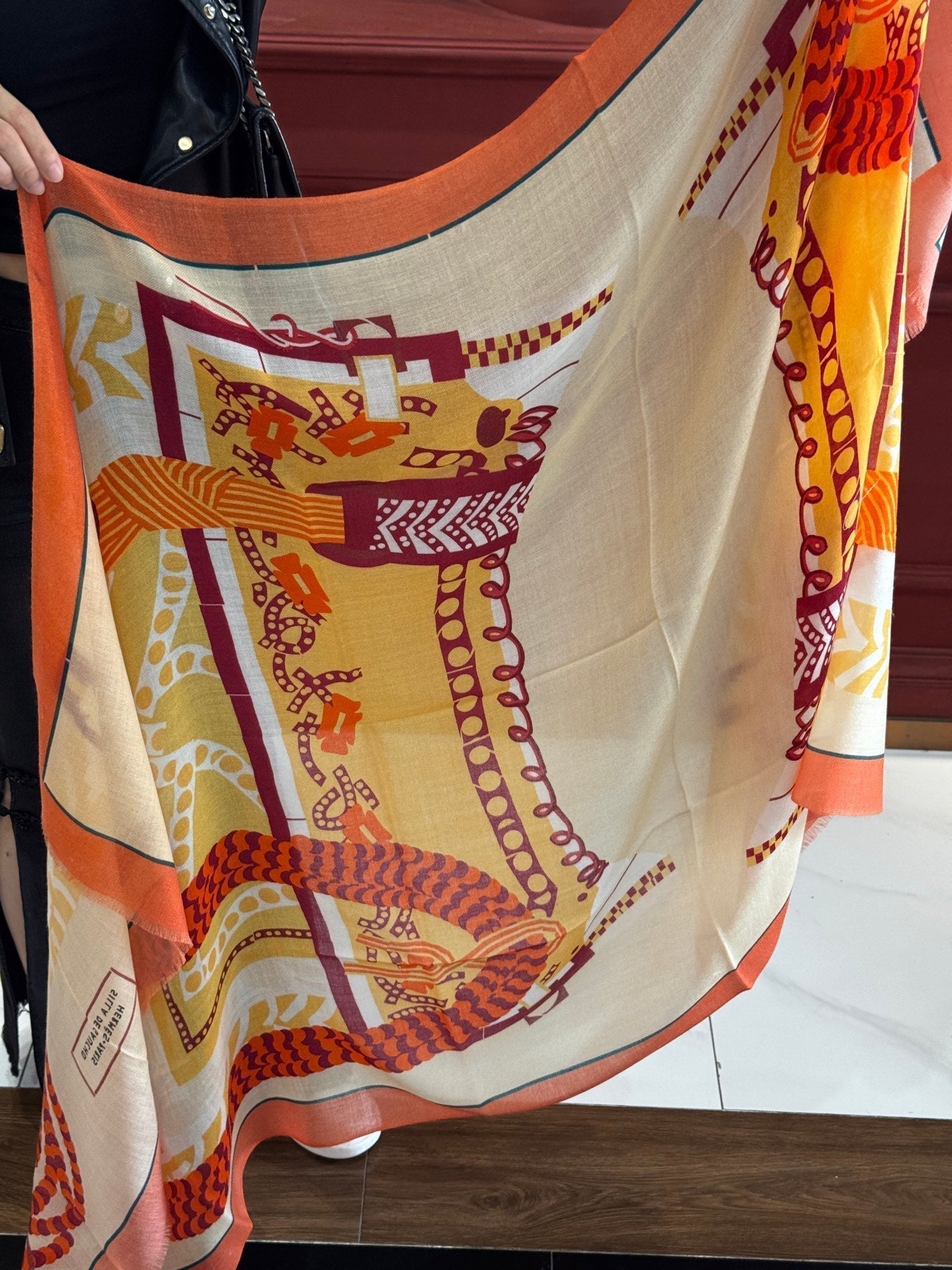 HERMES HERMES 25S SCARF 200 IN CASERE SILK 730599