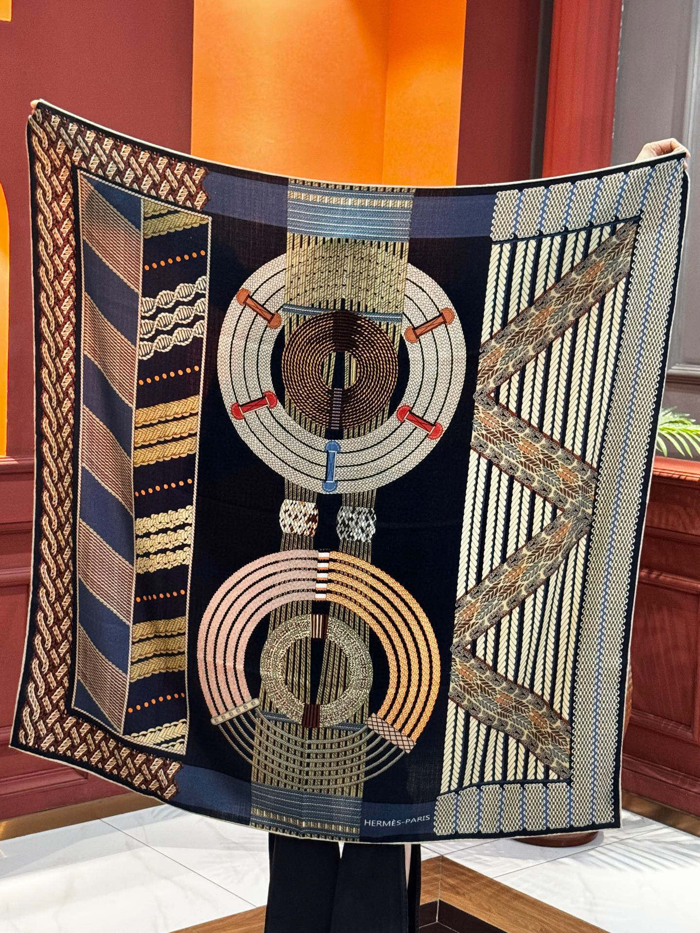 HERMES HERMES 25S SCARF 140 IN SILK 854807