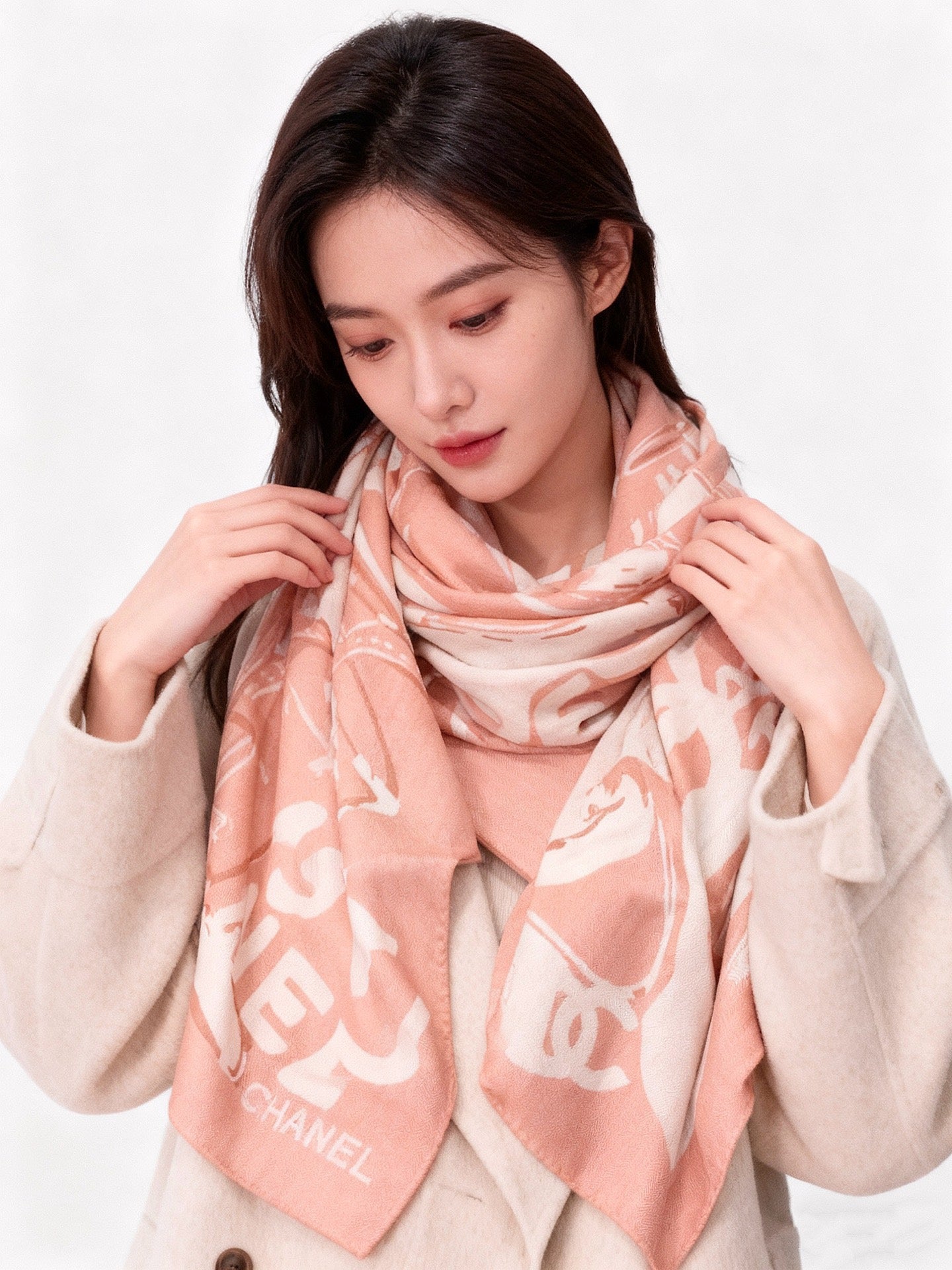 CHANEL 25S SCARF 135 CM IN CASHMERE SILK 941789