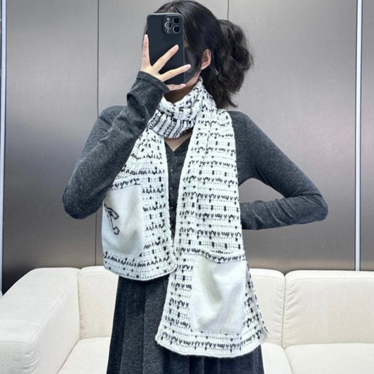 CHANEL SCARF 180 CM IN WHITE MIX BLACK CASHMERE 403851