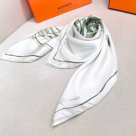 HERMES HERMES 25S SCARF 90 IN SILK TWILL 733936