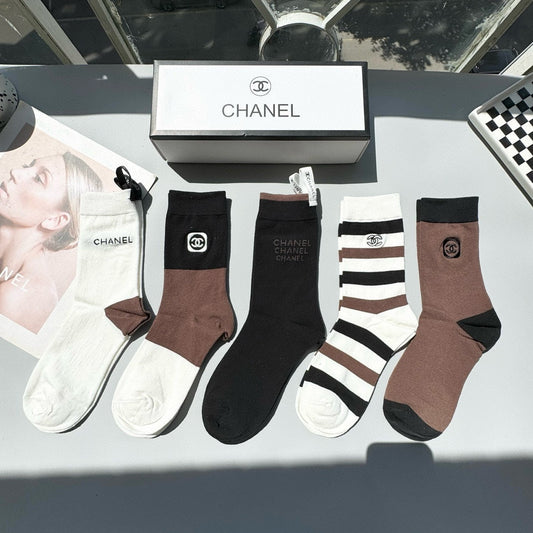 CHANEL CREW SOCKS 423688 (1 BOX)