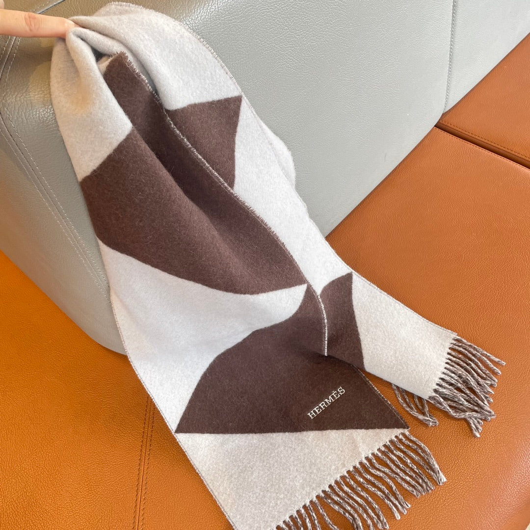 HERMES SCARF 150 CM IN CHOCOLATE BROWN MIX WHITE CASERE